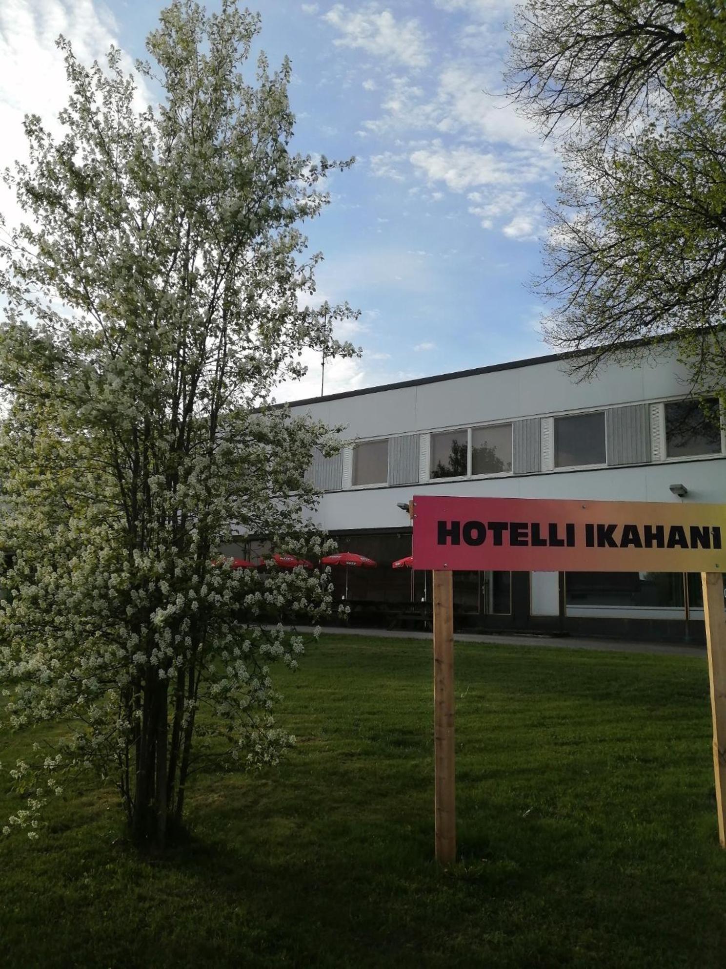 Ikahani Hotel อิกาลิเนน ภายนอก รูปภาพ